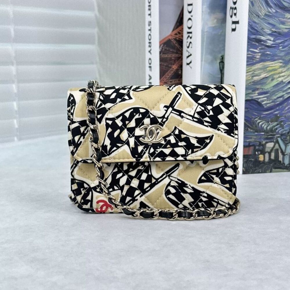 Chanel Women Pre-Loved Bag Very Good Condition